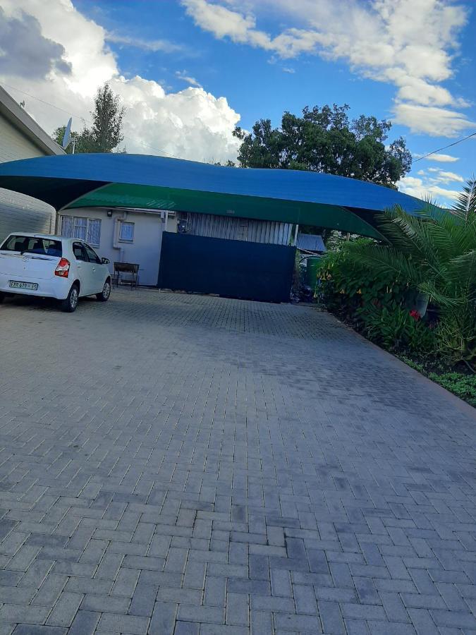 Sleep@161 Benade Drive Lägenhet Bloemfontein Exteriör bild